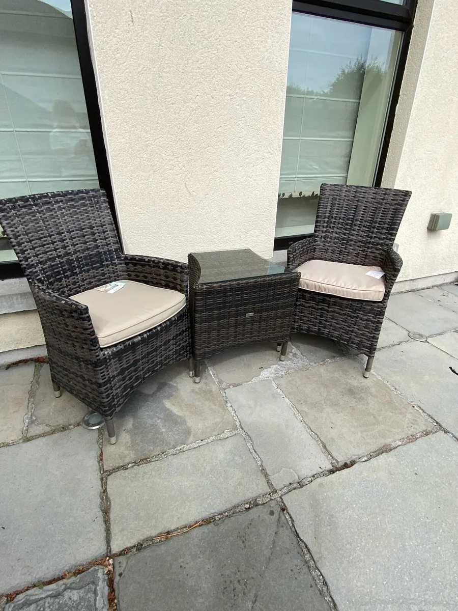 Leisuregrow Rattan bistro Garden Set - Image 2