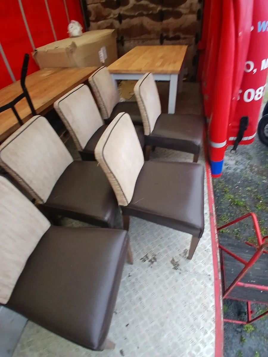 Table / chairs lot of (6)...delivered - Image 3