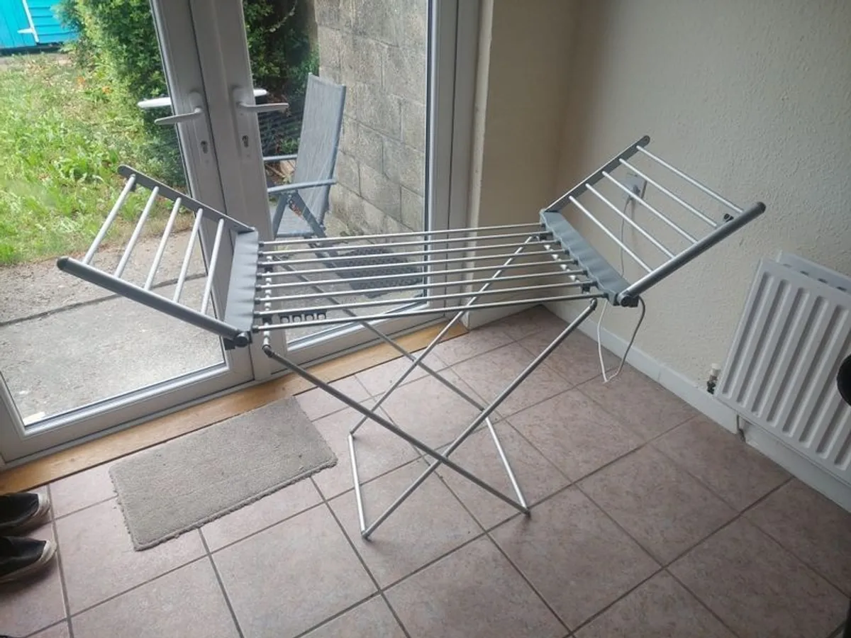 heated clothes airer - Image 1