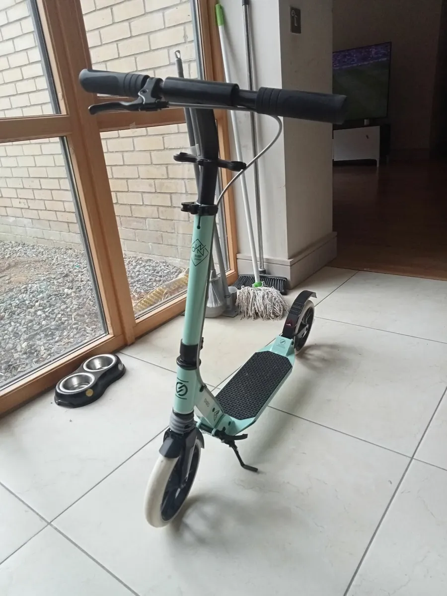 Scooter - Image 4
