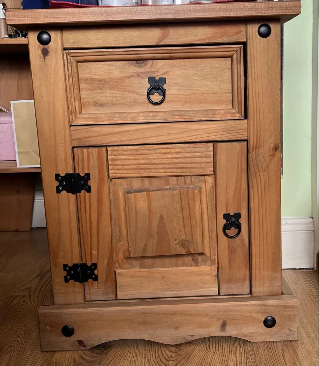Furniture - Image 3