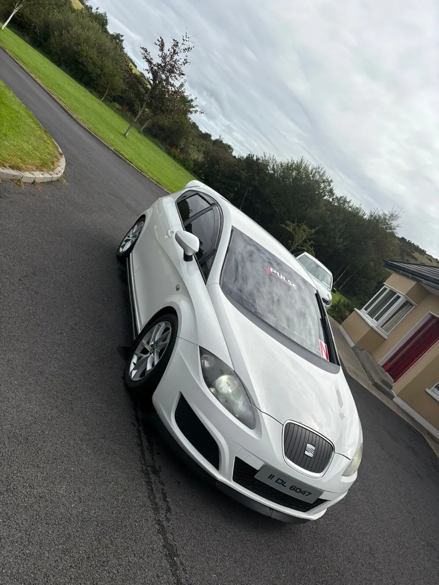 Mk 2 Leon 2011 - Image 1