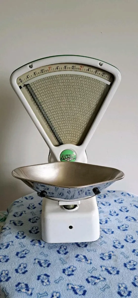 Vintage Avery Scales - Image 1