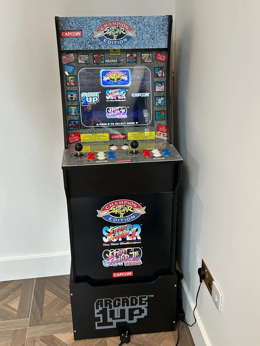 1 UP Street Fighter 2 Arcade - Image 1