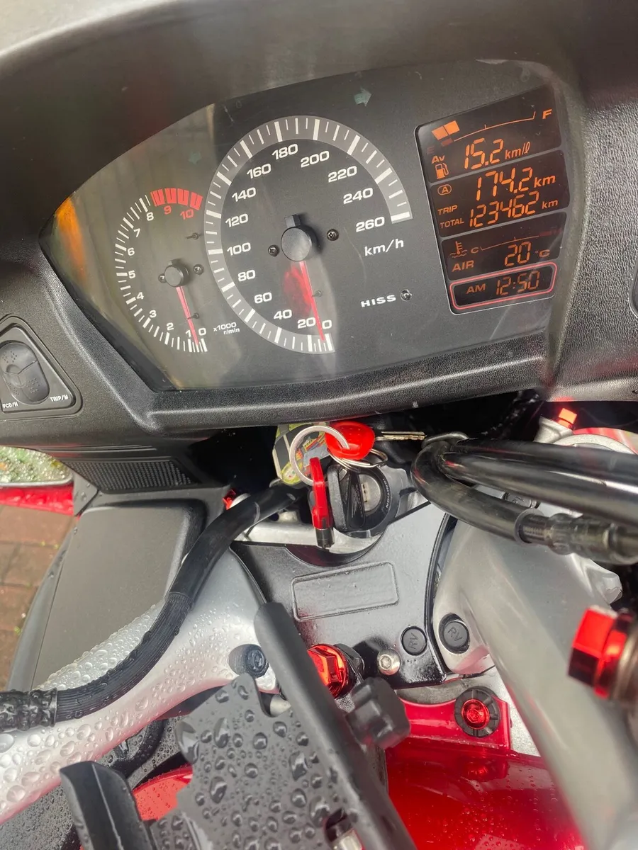 Honda ST1300 Pan European - Image 3