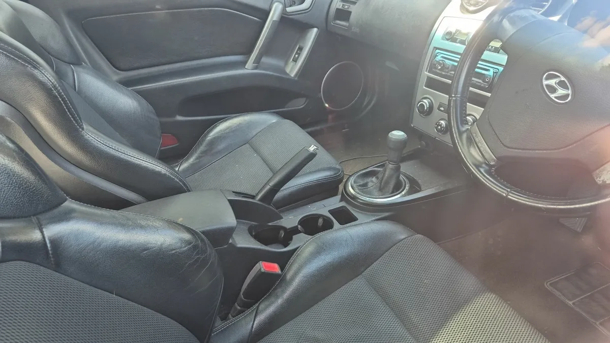 Hyundai Coupe 2008 - Image 3