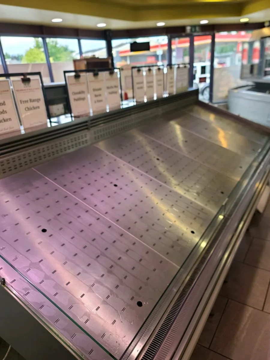 Refrigerated Market Decks - Image 1