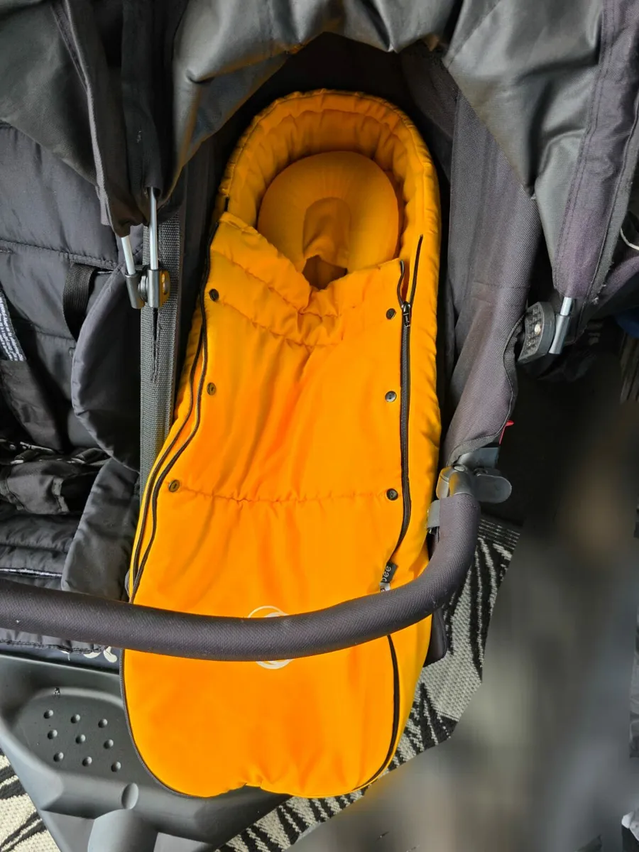 Out N About with Newborn insert and raincover - Image 4