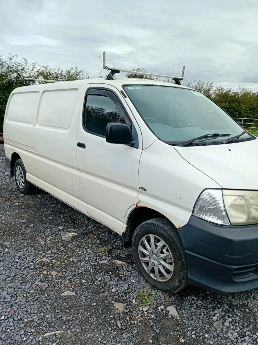 Toyota hiace - Image 4