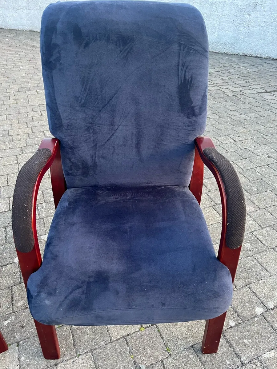 Arm chair - Image 2