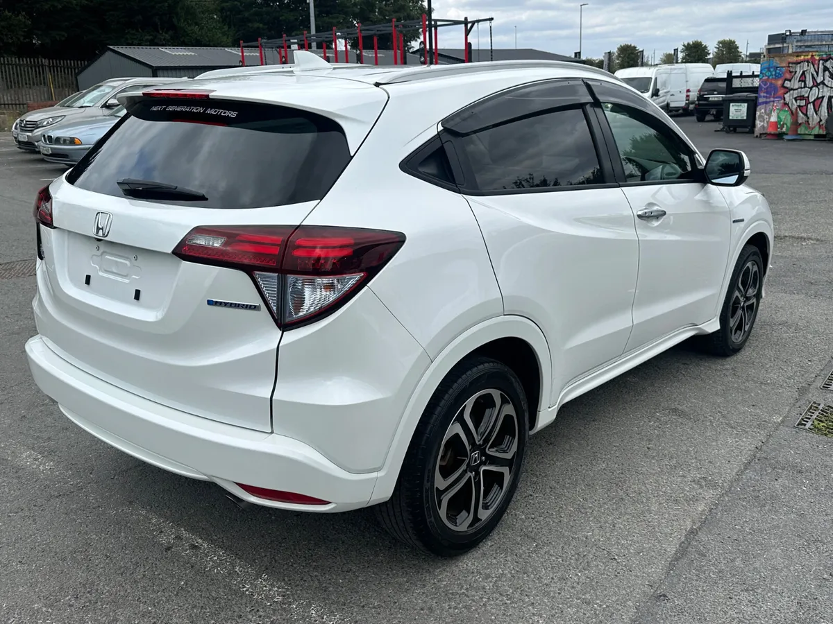 2015 Honda Vezel - Image 3