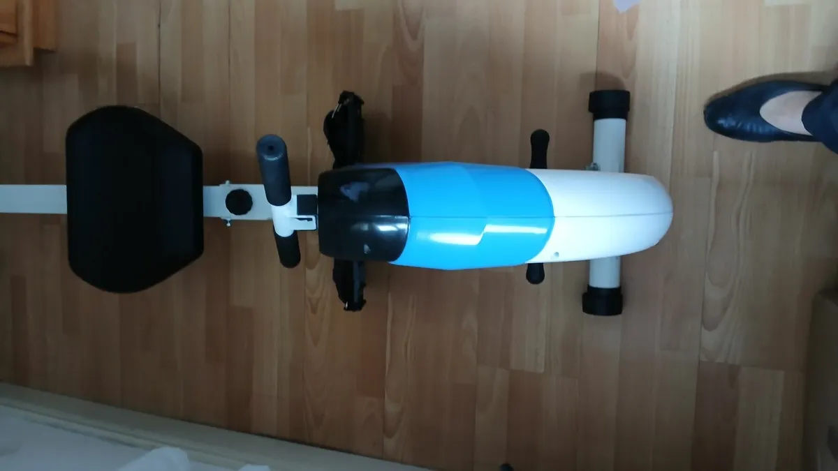 Rowing Machine - Image 2