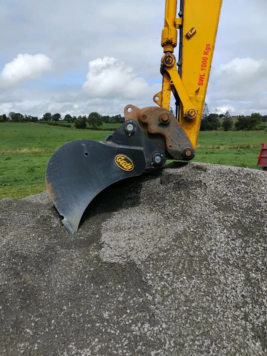 Jcb js 130 digger - Image 4