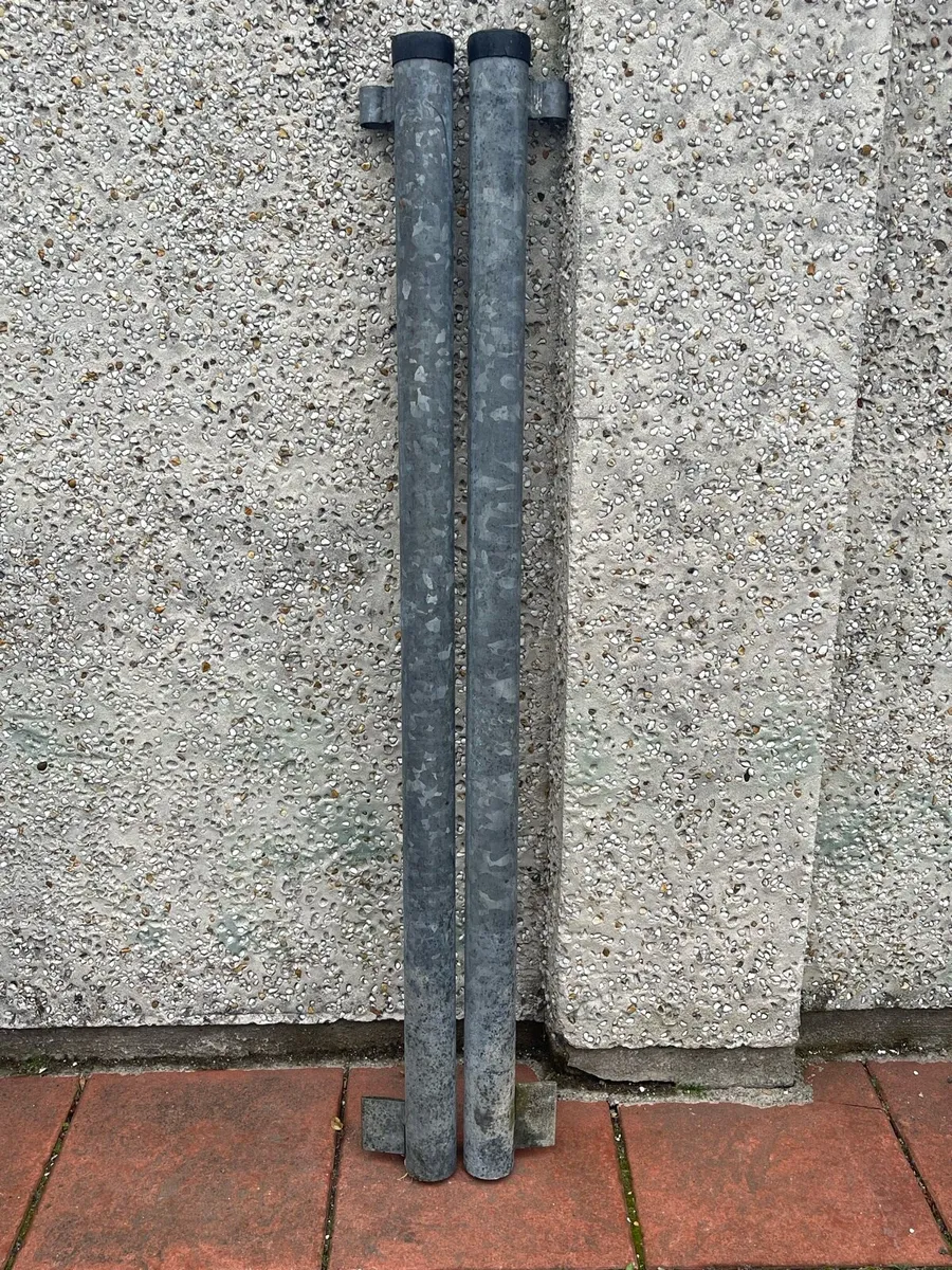 Galvanised Hanging Gate Posts 1.8M X 3”