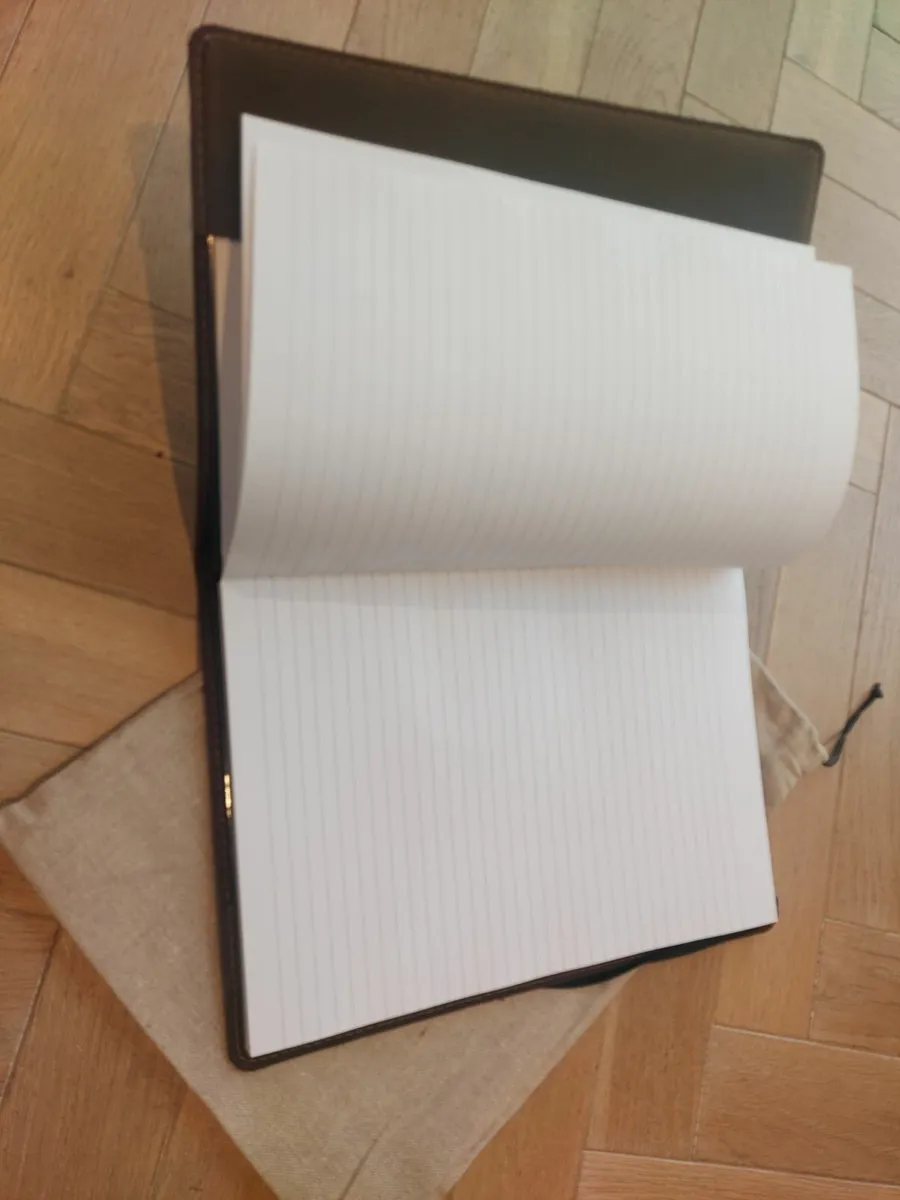 Handmade leather A4 notebook - Image 2