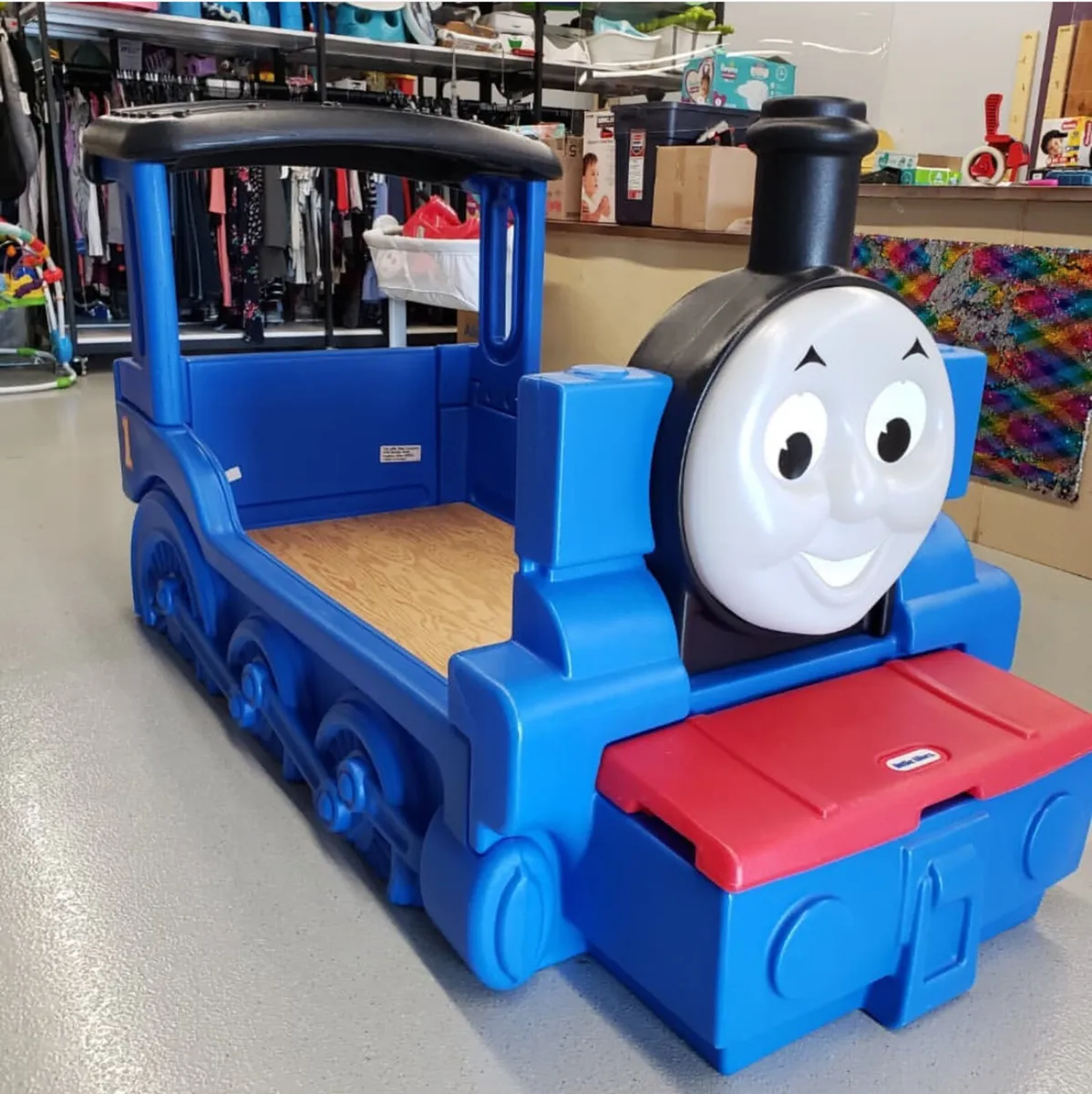 Thomas the tank Engine Bed - Image 1