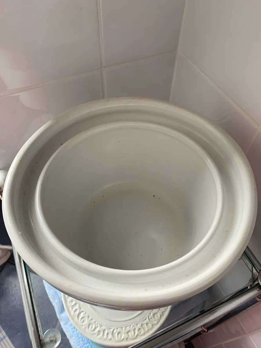 Ceramic commode insert - Image 2