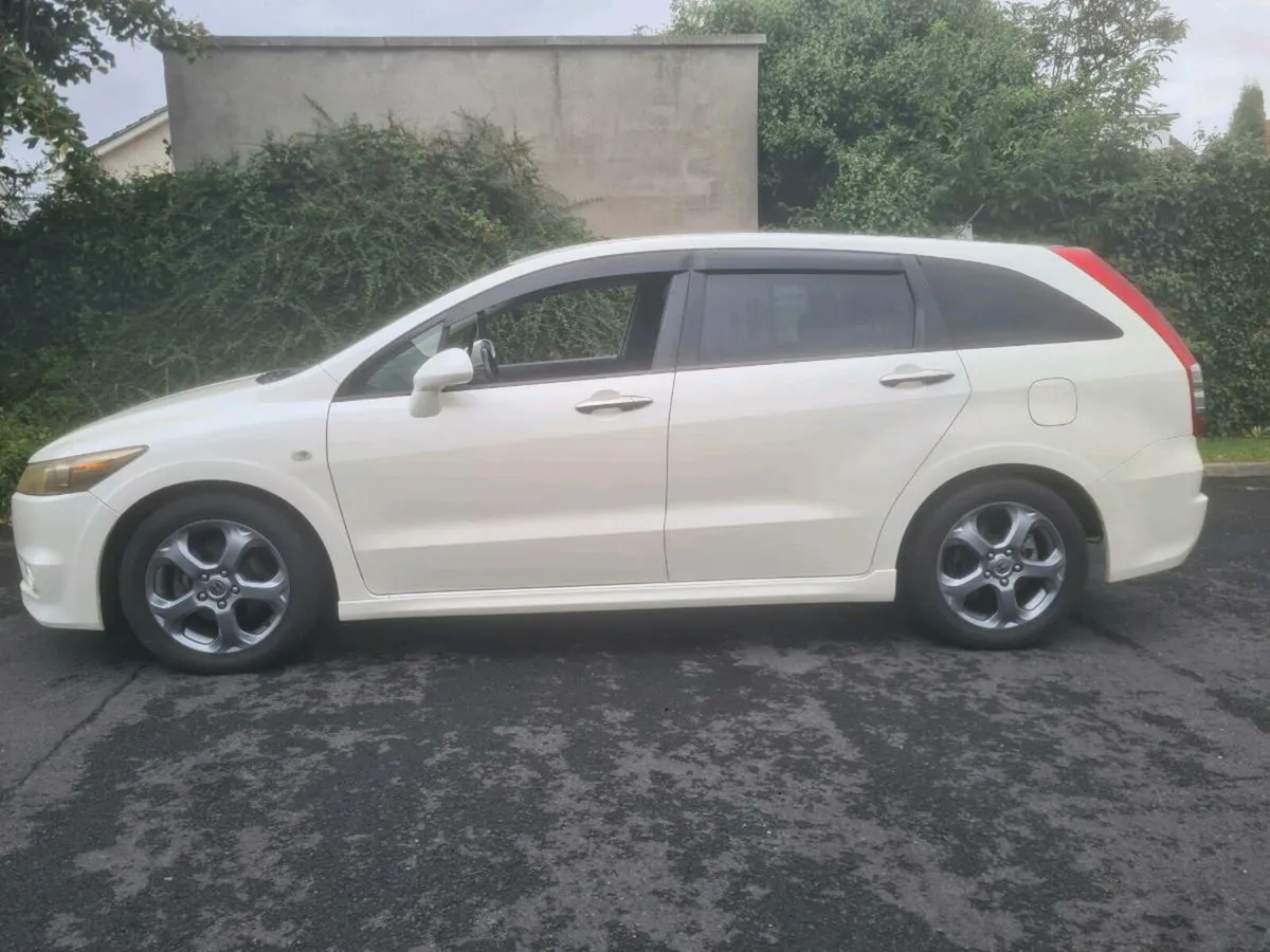 2008 honda stream 1.8auto 7 seater - Image 3