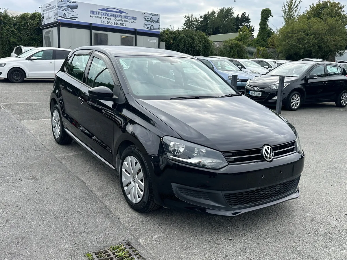 2014 Volkswagen polo - Image 1