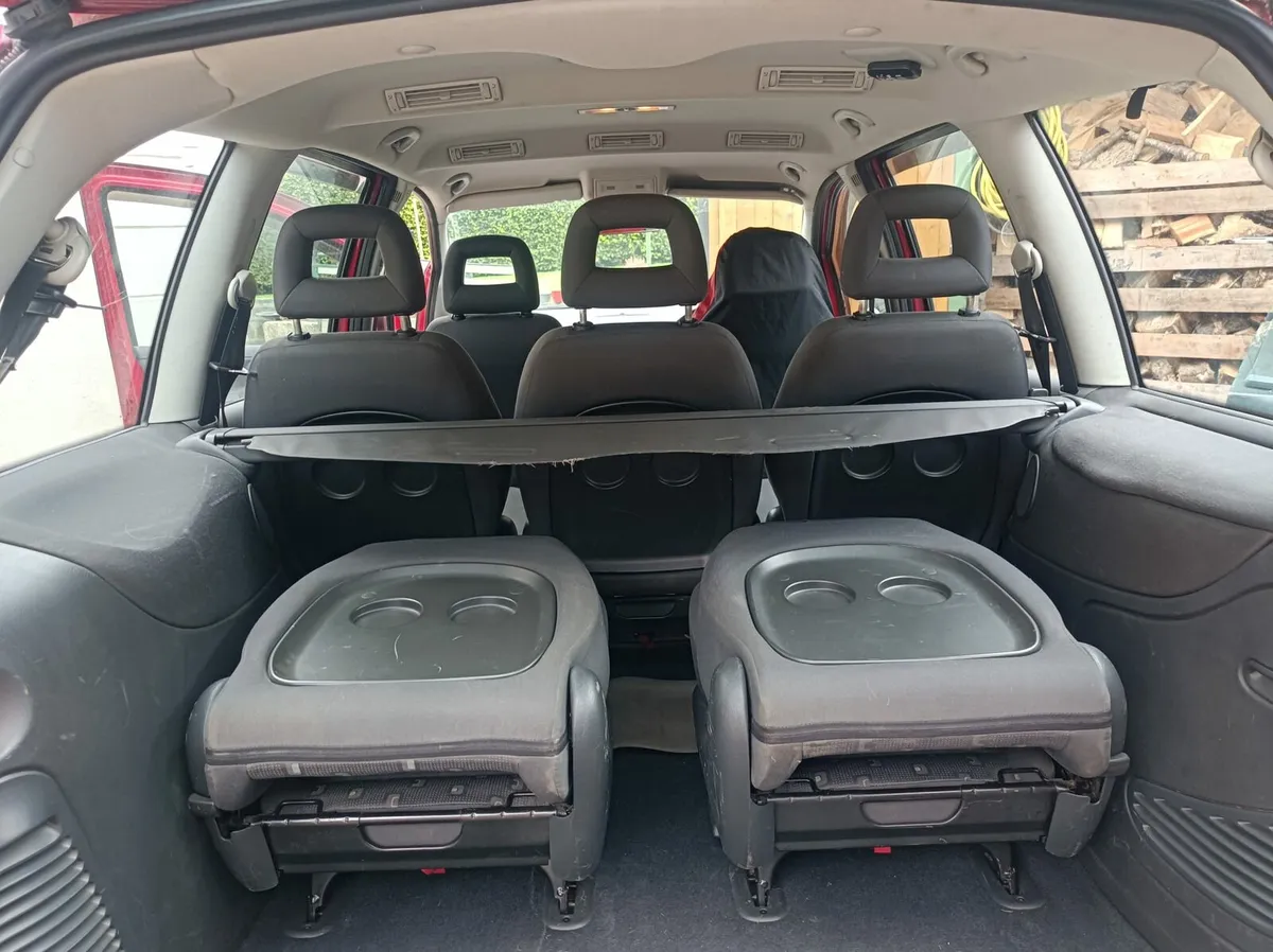 VW Sharan - Image 4