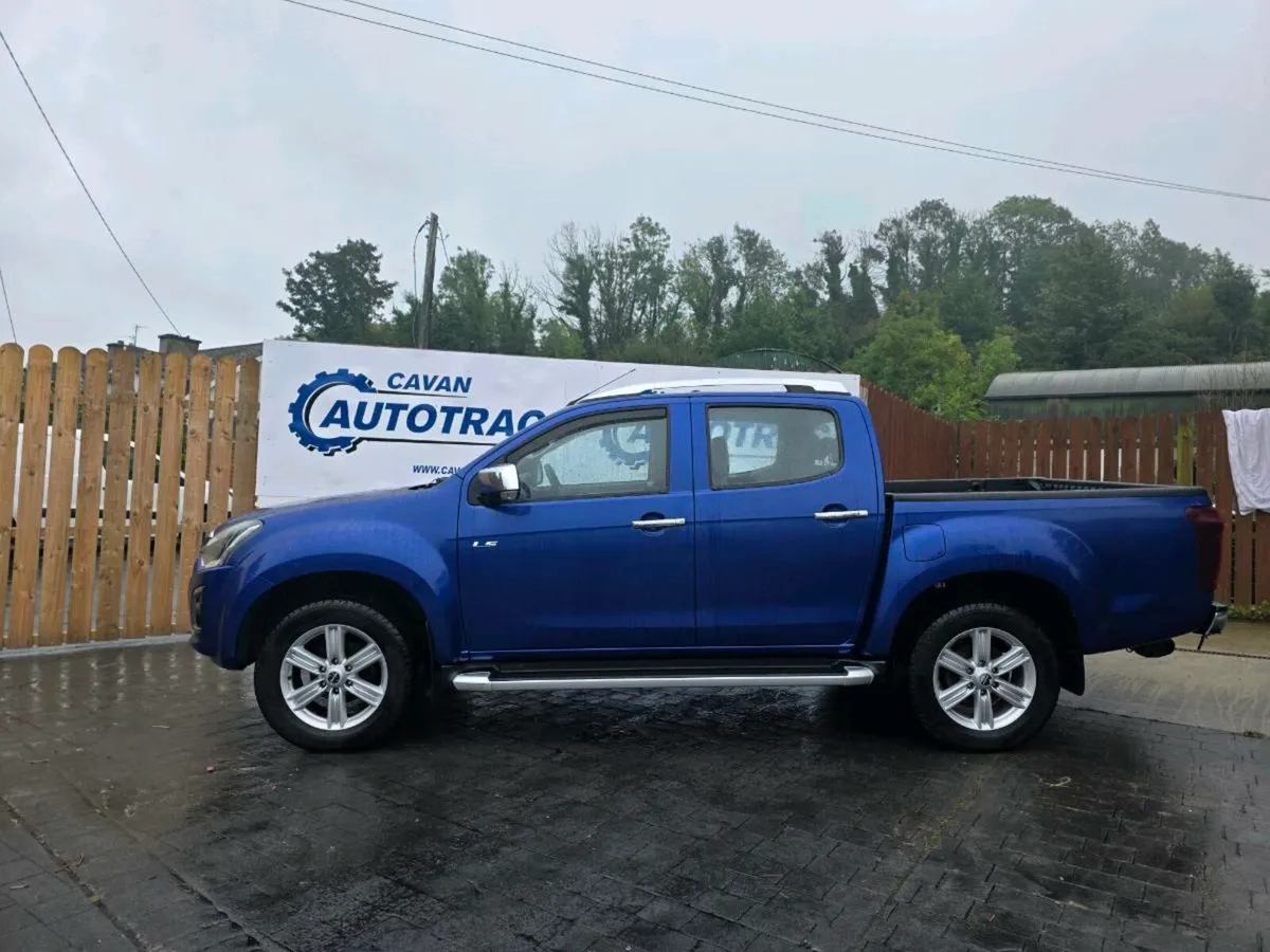 2019 Isuzu D-Max - Image 4