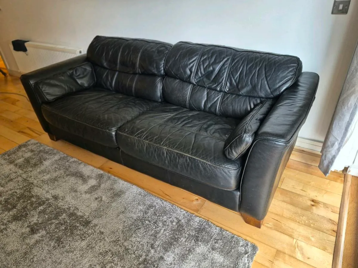 Couch - Image 1