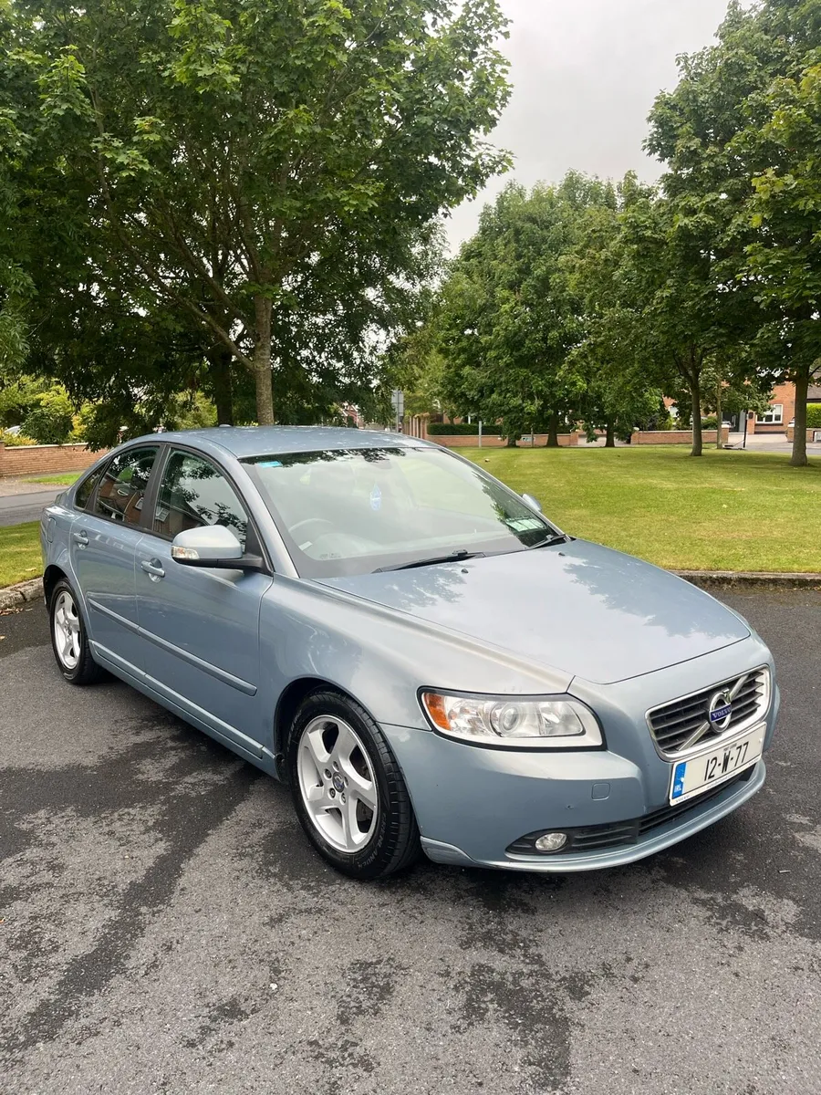 Volvo S40 - Image 4