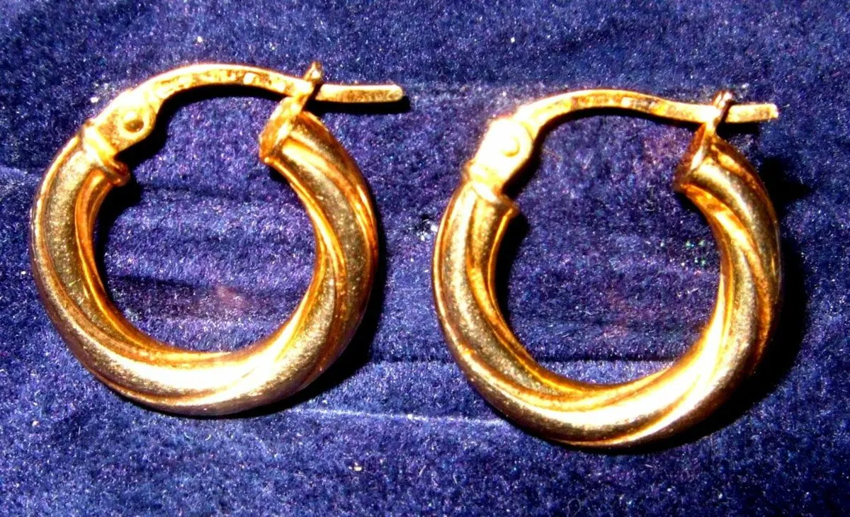 Vintage 9ct Gold Twirl Hoops - Image 2