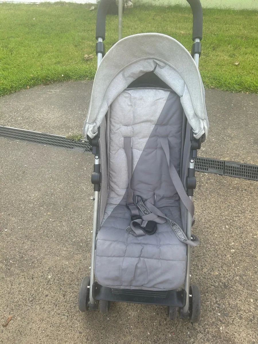 Mam’s & Papa’s Buggy / Stroller - Image 2