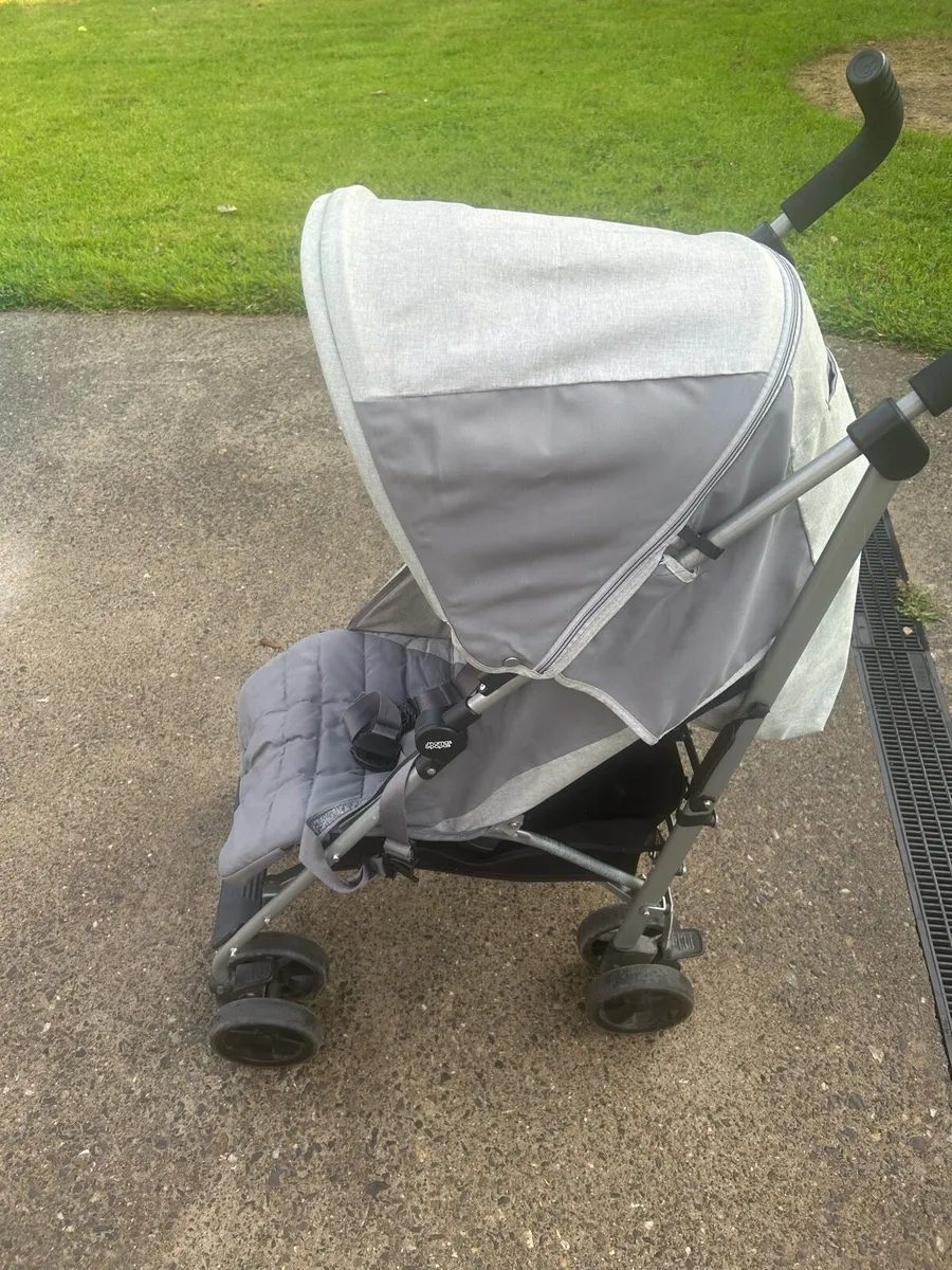 Mam’s & Papa’s Buggy / Stroller - Image 3