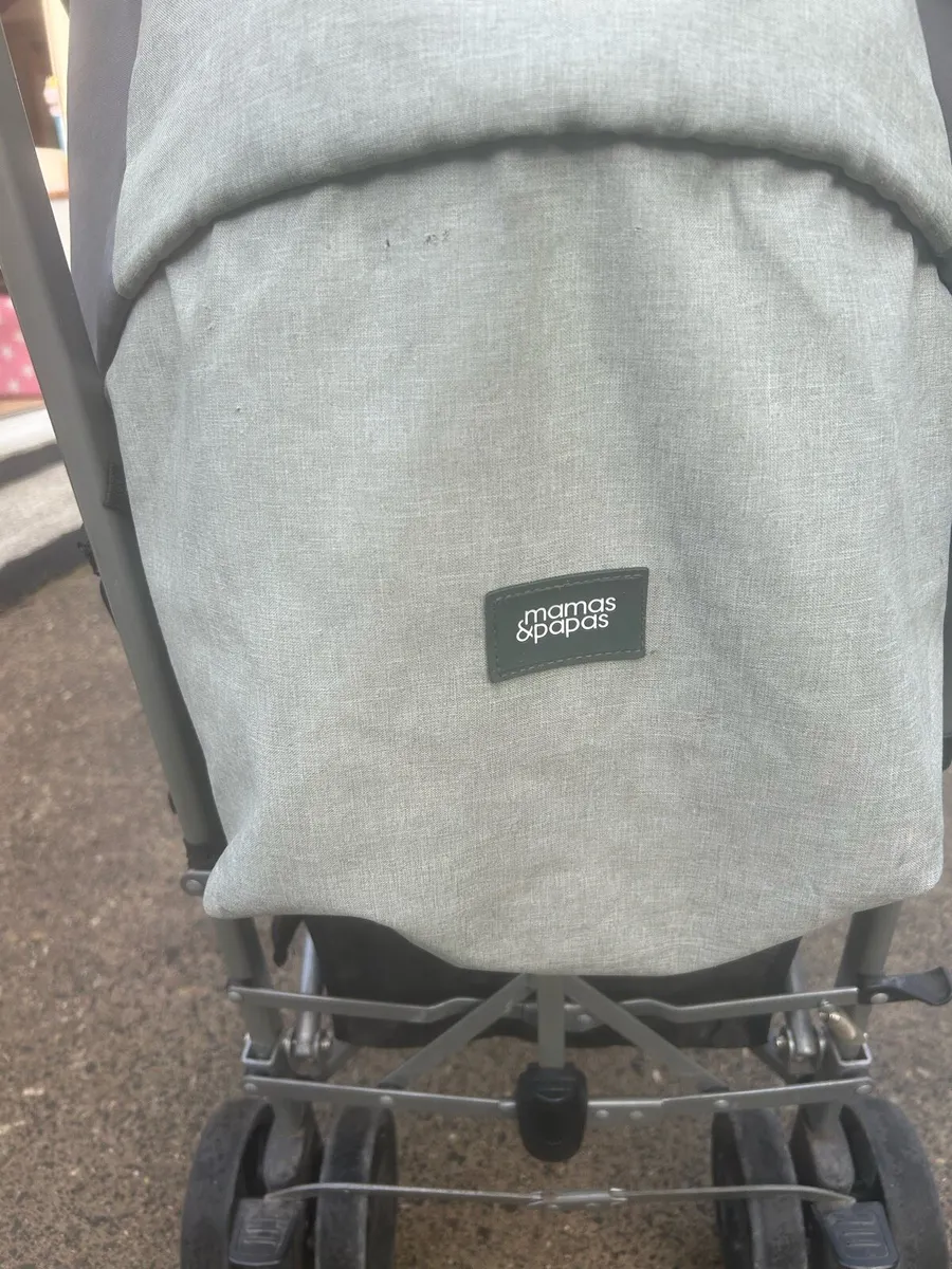 Mam’s & Papa’s Buggy / Stroller - Image 4