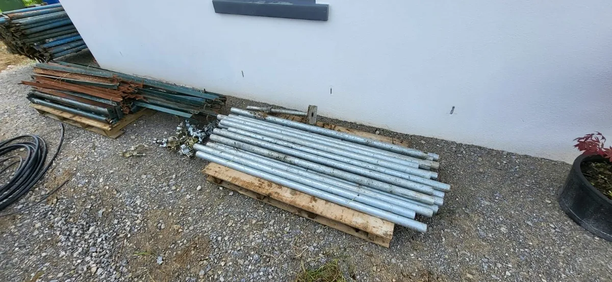 Scaffolding - Image 1
