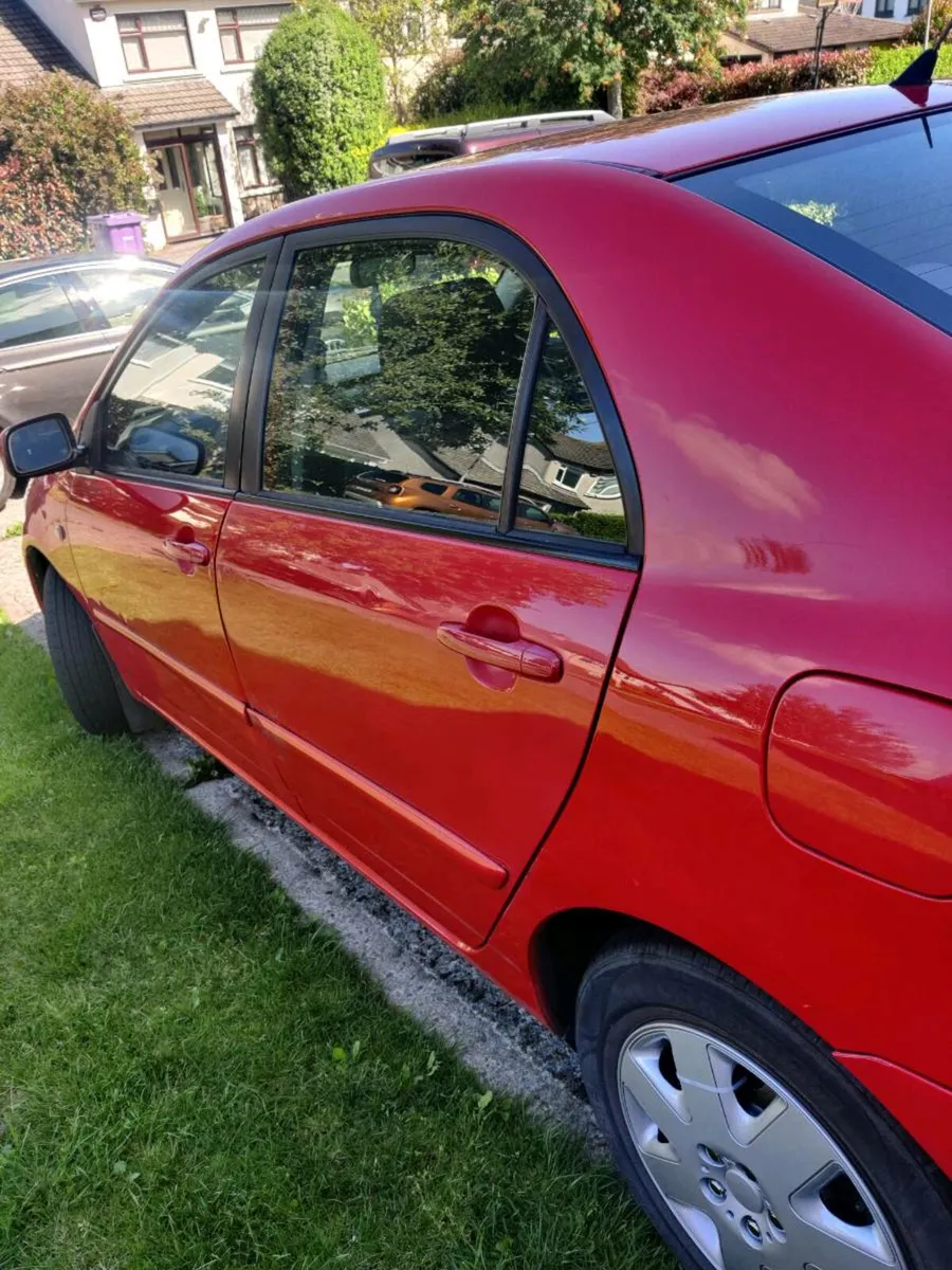 Toyota Corolla - Image 2
