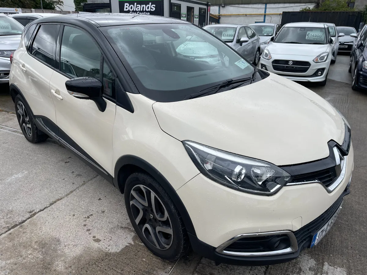 171 Renault Captur 1.2 Petrol Automatic 5dr Model - Image 2