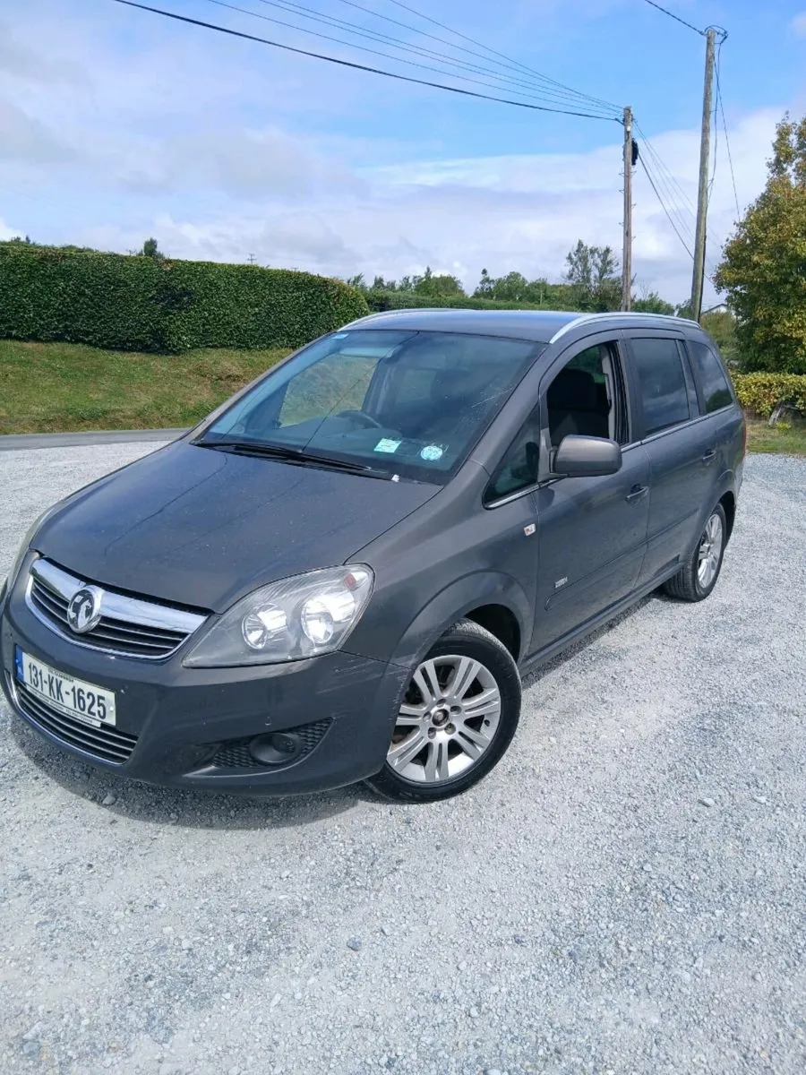 131 Vauxhall zafira 7 seater taxed and tested - Image 3