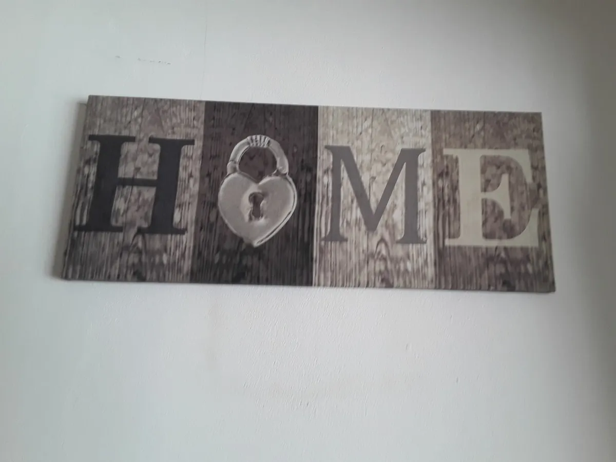 Picture on canvas - Image 1