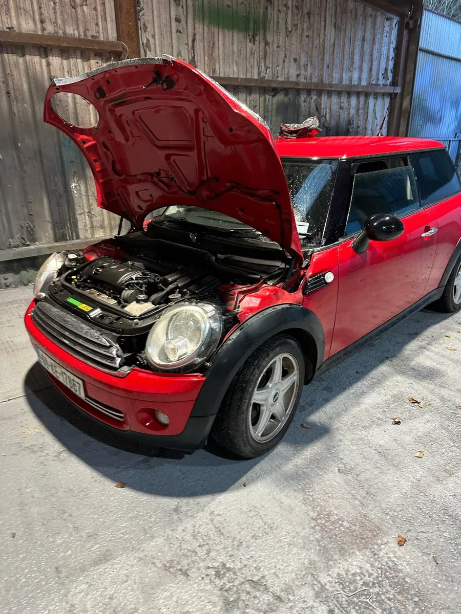 Mini One R56 For Parts - Image 1