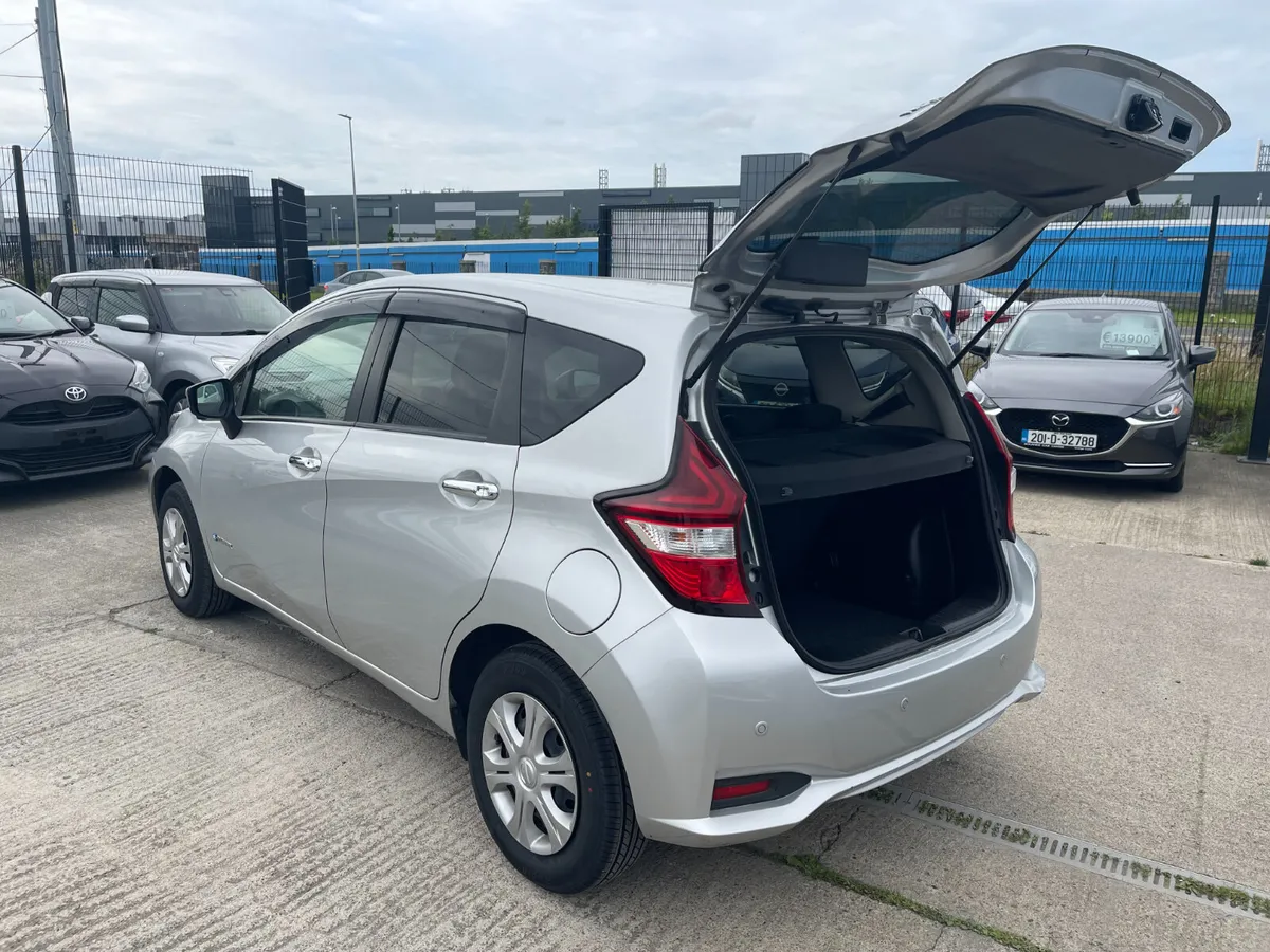 201 Nissan Note Hybrid 1.2 Automatic 5dr Model - Image 2
