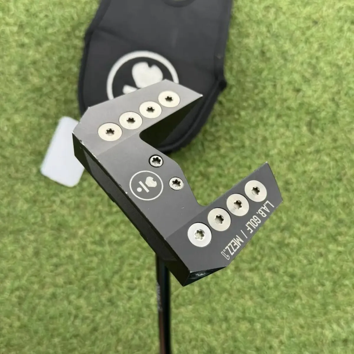 LAB MEZZ.1 PUTTER / 34.5″ / ACCRA / LEFT HAND - Image 2