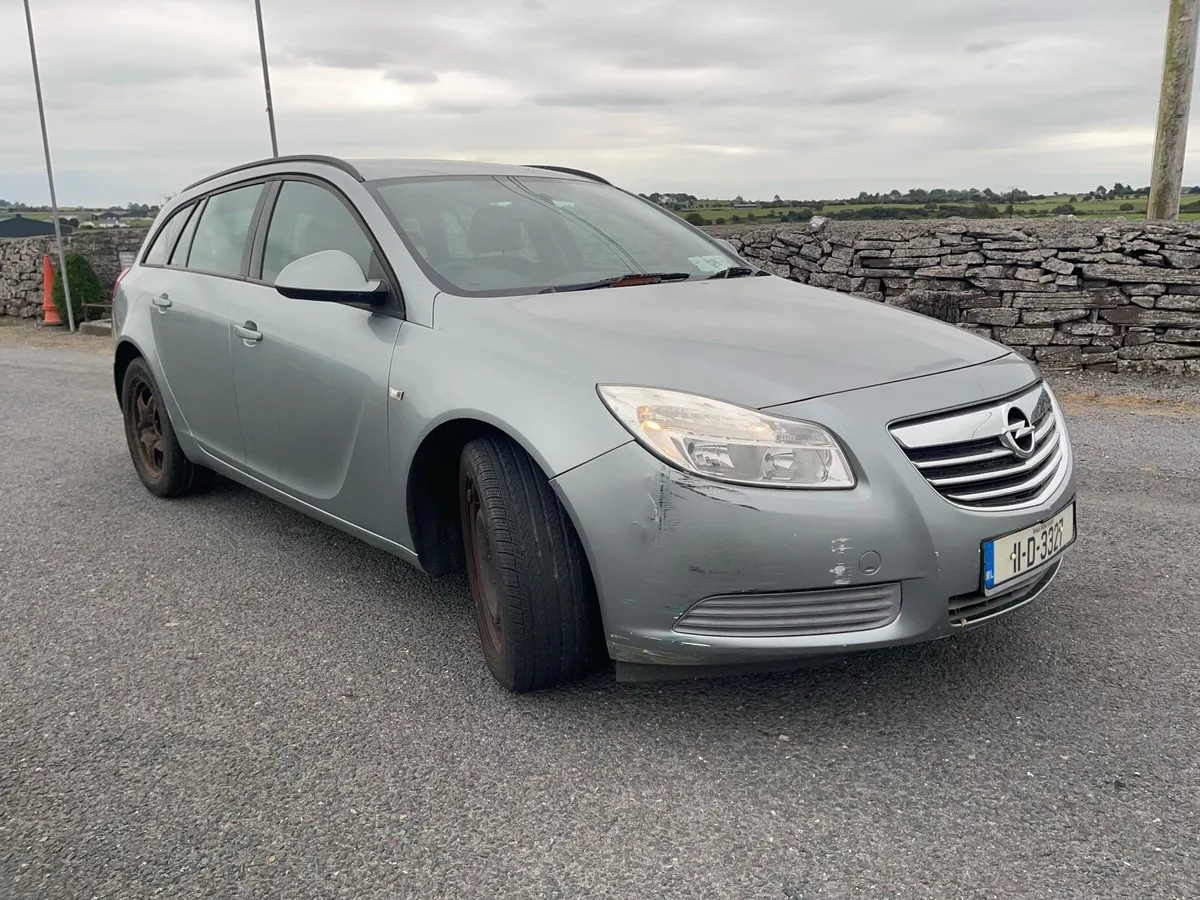 2011 Opel Insignia - Image 1