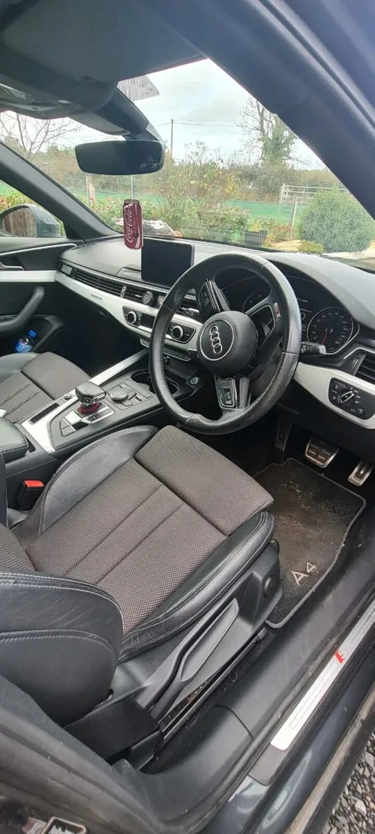 Audi A4 - Image 2