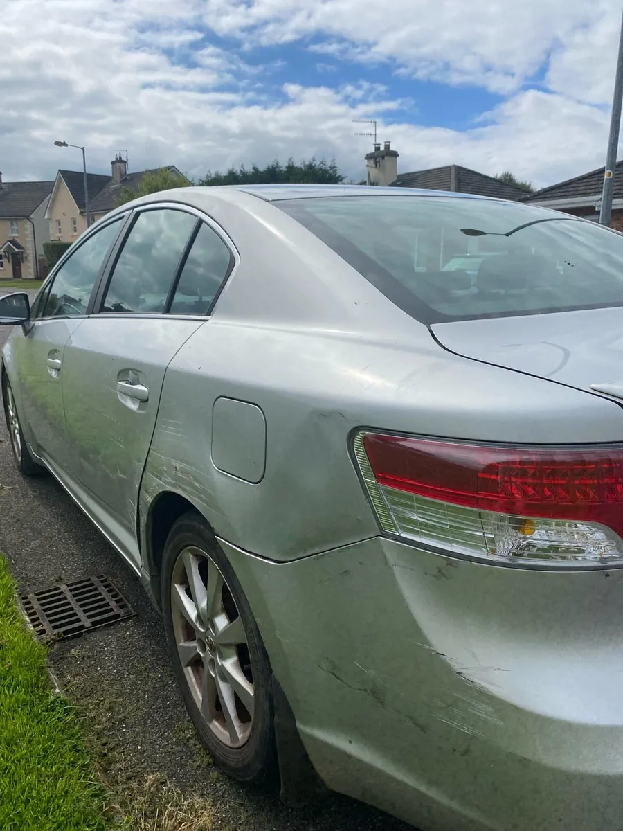 Car - Image 3