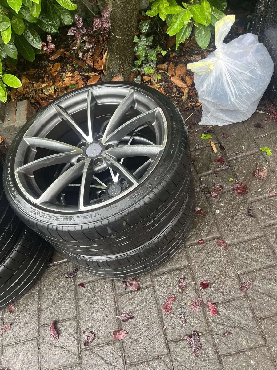 19 inch Audi alloys and tyres - Image 1