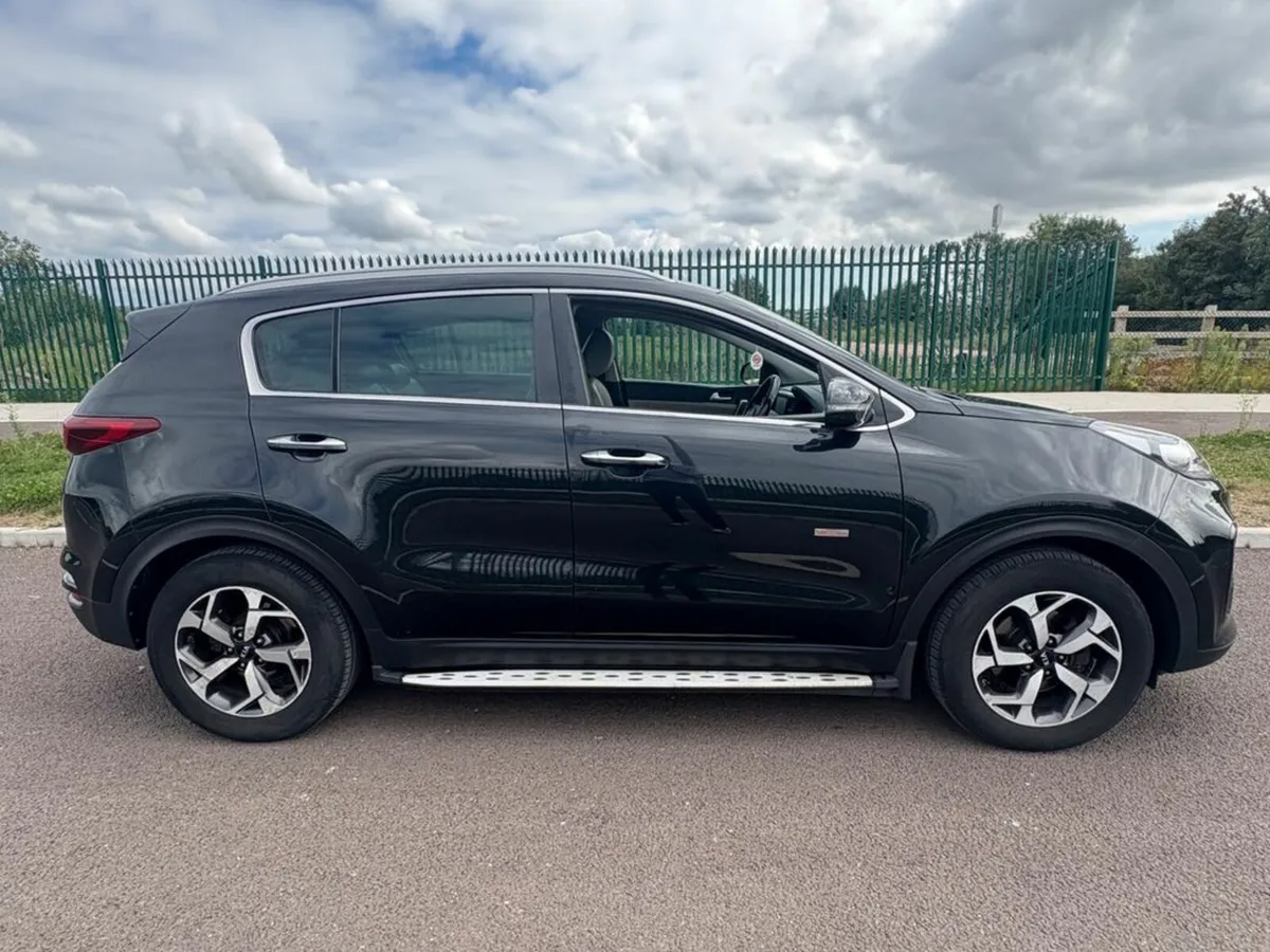 Kia Sportage K3 5DR, reserved, Bluetooth, Touch Sc - Image 3