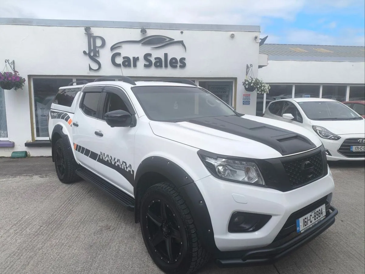 Nissan Navara Navara 2.3 LE L/S Double CAB 1 - Image 1