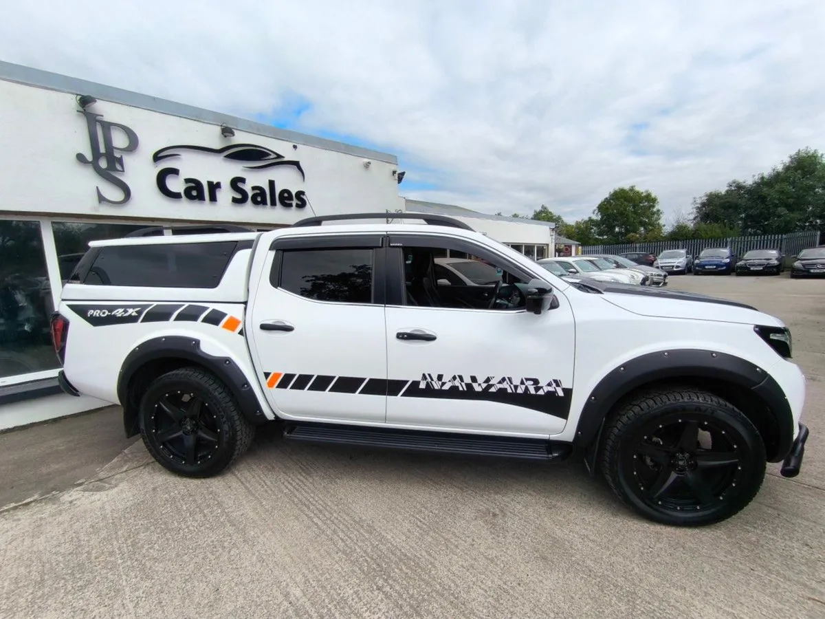 Nissan Navara Navara 2.3 LE L/S Double CAB 1 - Image 4