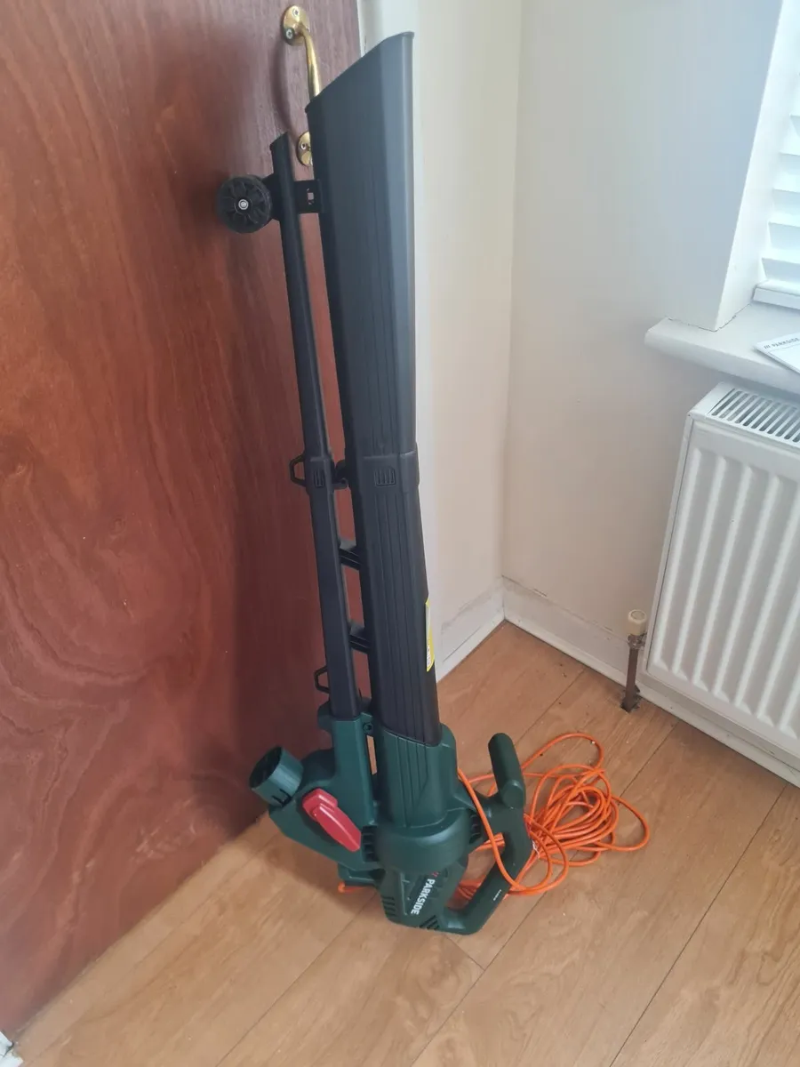 Parkside Electric Leaf Vacuum Blower - Image 2