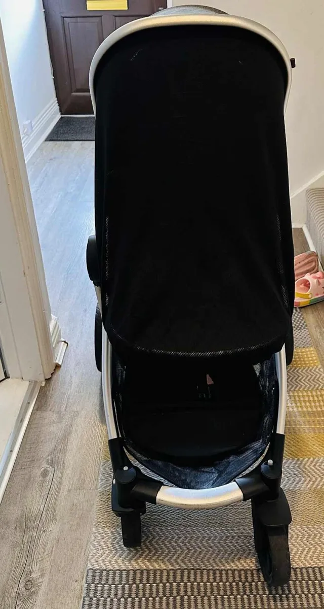 Pram - Image 3