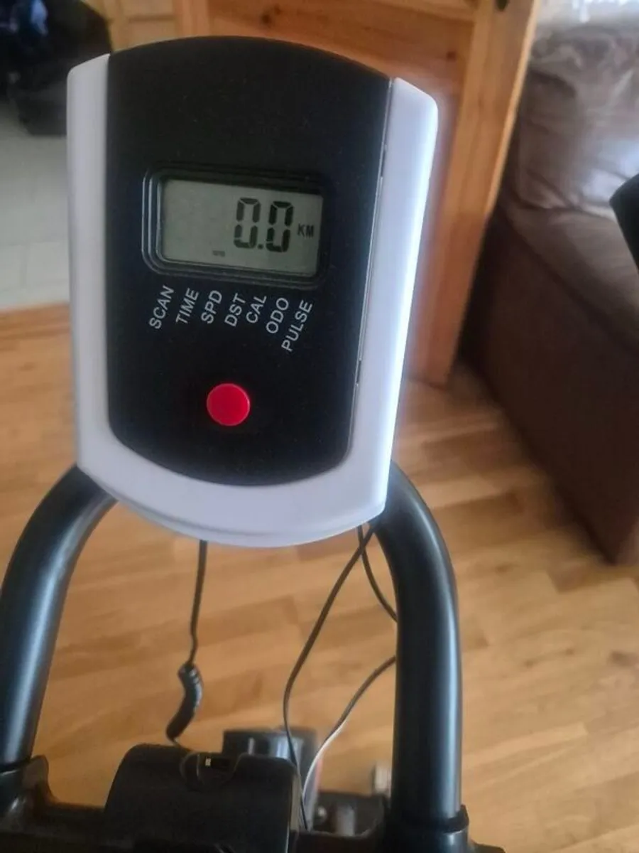 exercise bike - Image 3