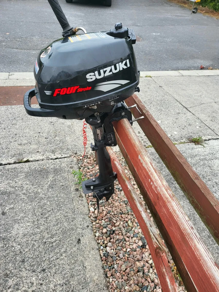 Suzuki boat engine 2.5hp - Image 1